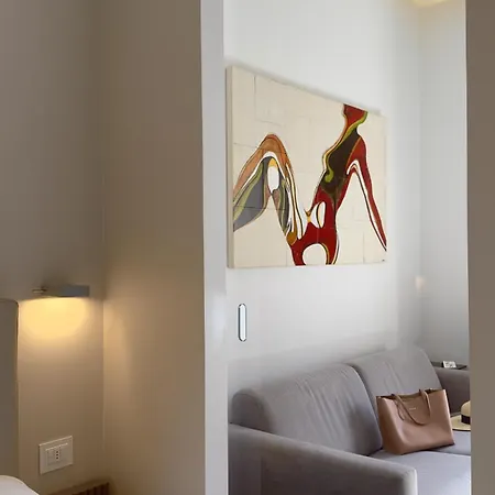 Estate4home - Surreo Luxury