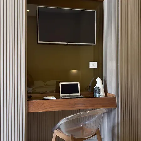 Estate4home - Surreo Luxury Bed & Breakfast