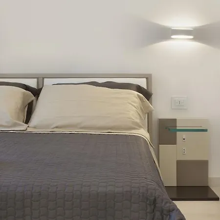 Estate4home - Surreo Luxury Couette-café 4*