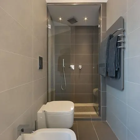 Estate4home - Surreo Luxury Couette-café