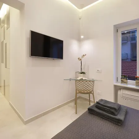 Estate4home - Surreo Luxury Couette-café