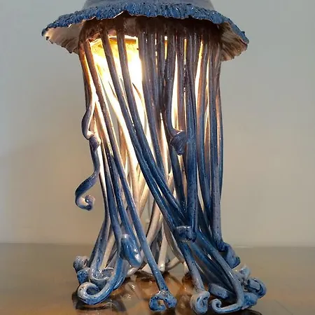 Estate4home - Surreo Luxury Couette-café